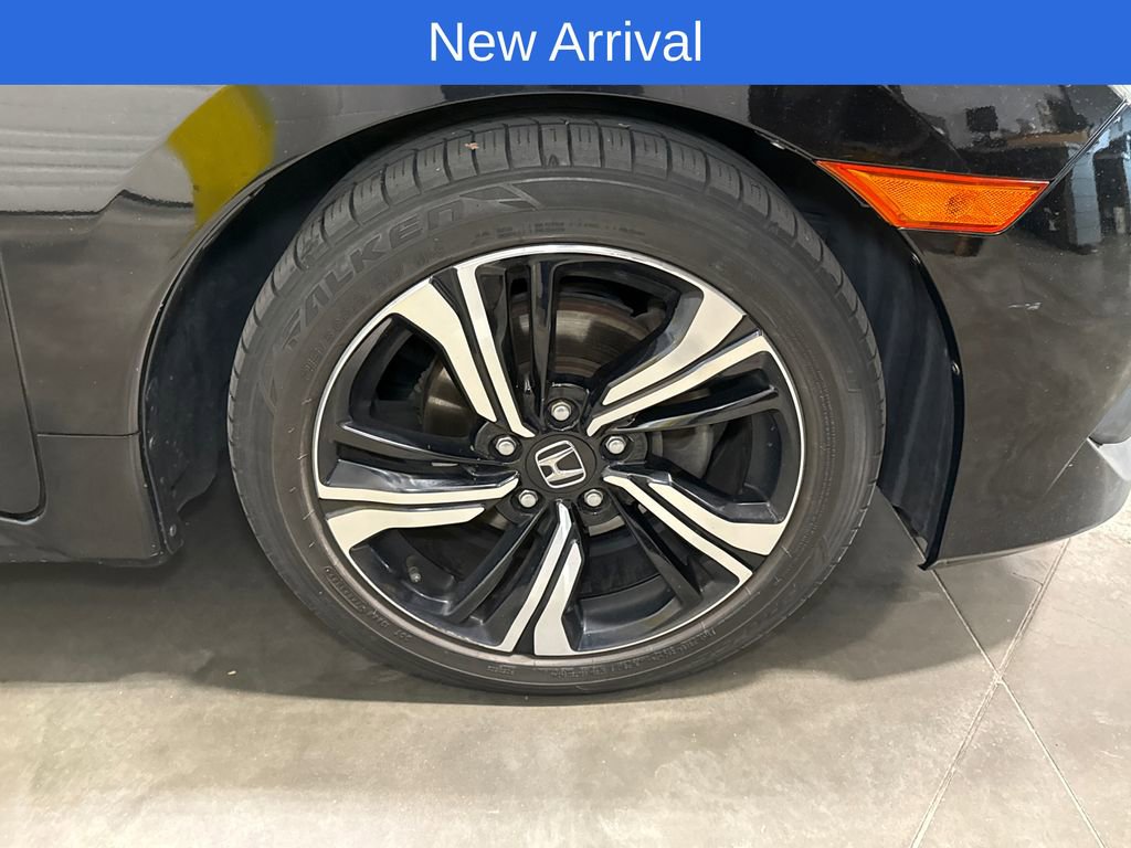 Used 2016 Honda Civic Touring image 16