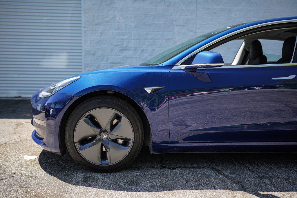 Used 2019 Tesla Model 3 Long Range image 11