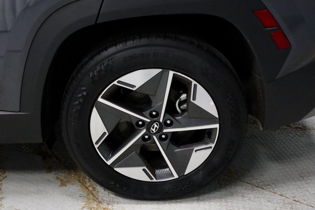 Certified 2025 Hyundai Tucson SEL image 18