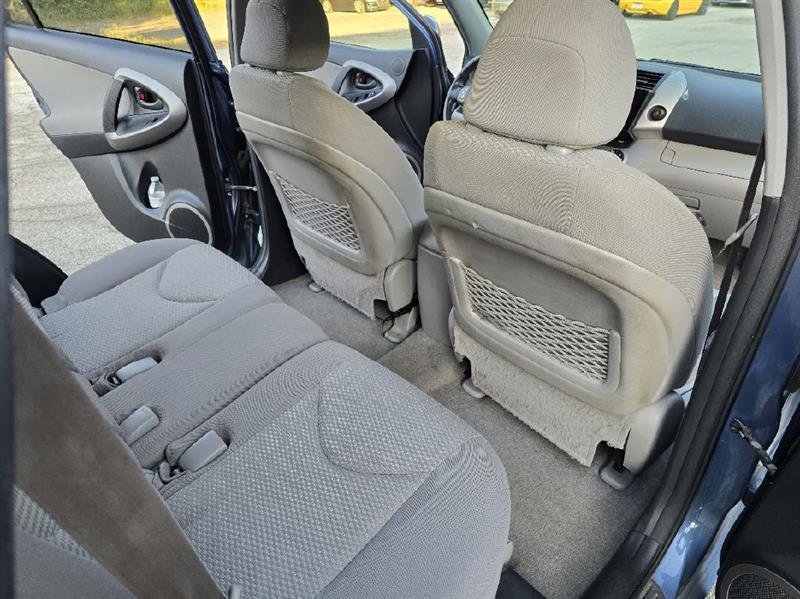Used 2008 Toyota RAV4 Limited AWD/4WD image 21