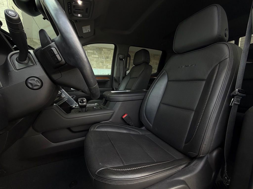 Used 2022 GMC Sierra 1500 Denali w/ Technology Package AWD/4WD image 6