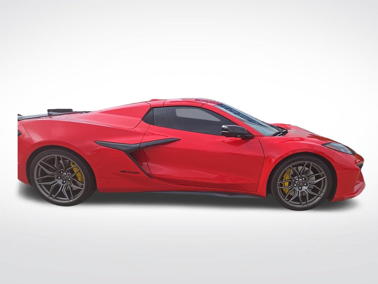 Used 2025 Chevrolet Corvette Z06 RWD image 8