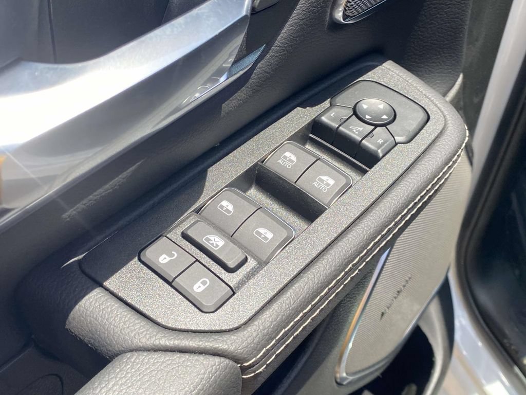 New 2026 RAM 1500 Laramie w/ Night Edition AWD/4WD image 43