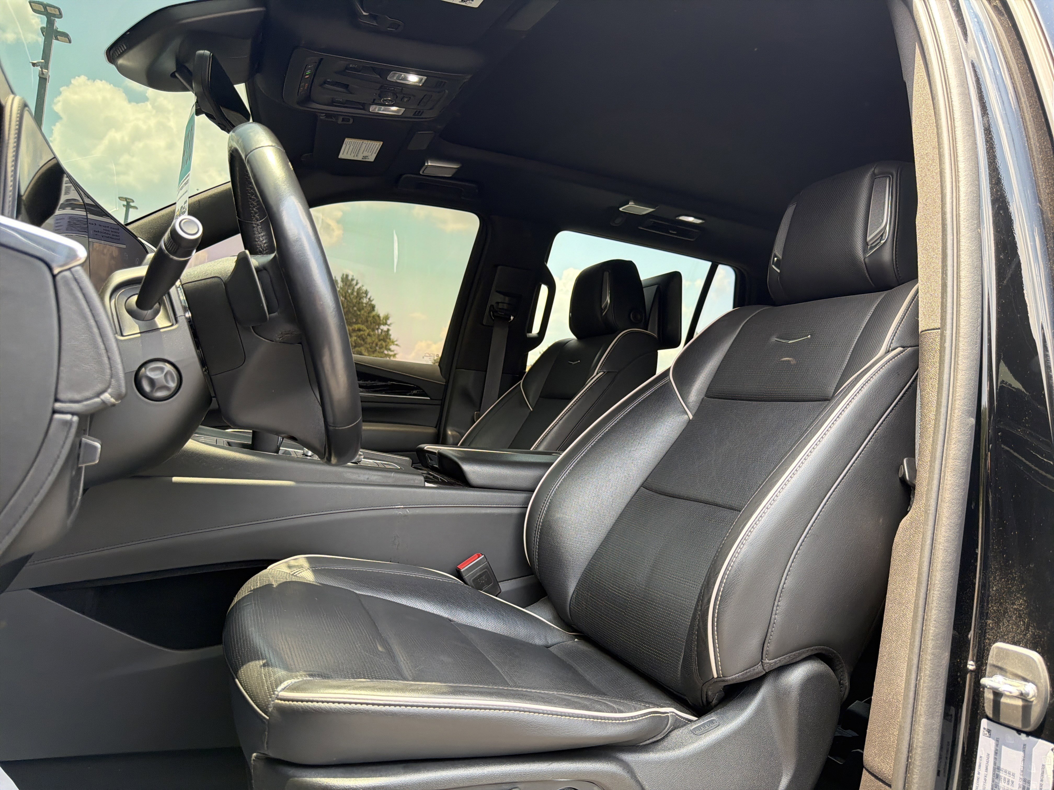 Used 2021 Cadillac Escalade Sport w/ Driver Assist Tech Package AWD/4WD image 7