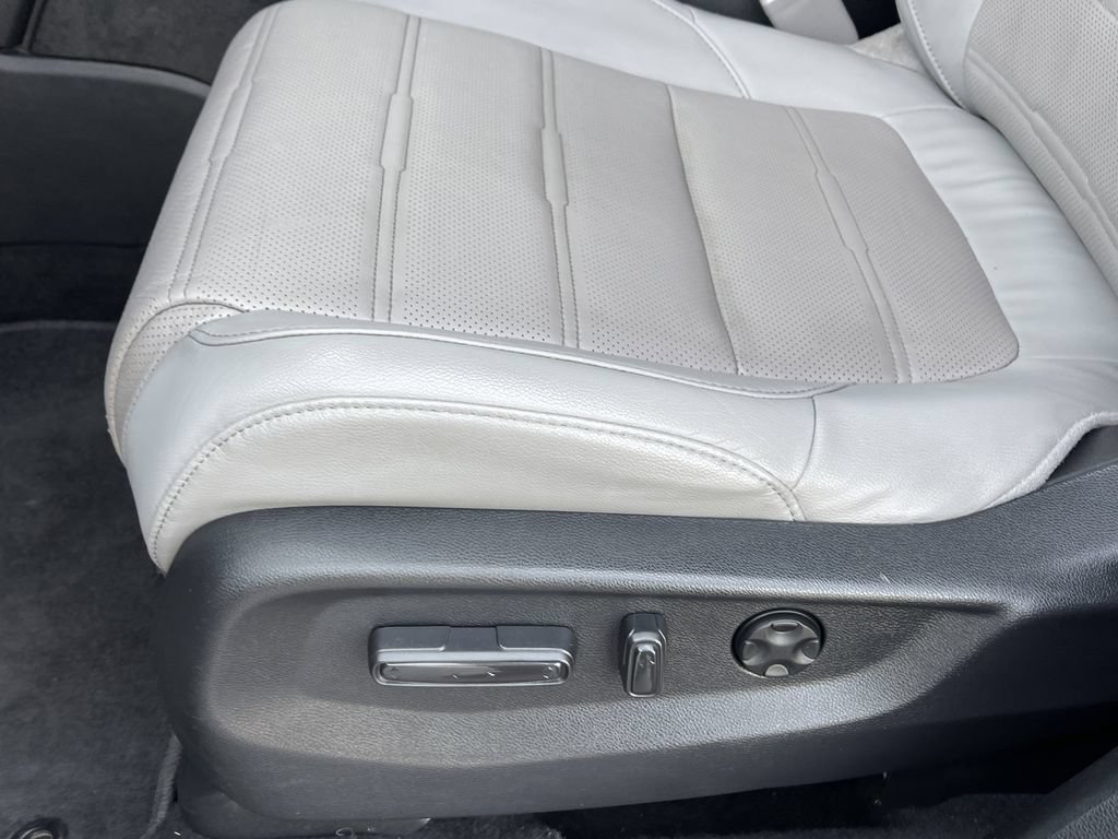 Used 2022 Honda CR-V EX-L image 14
