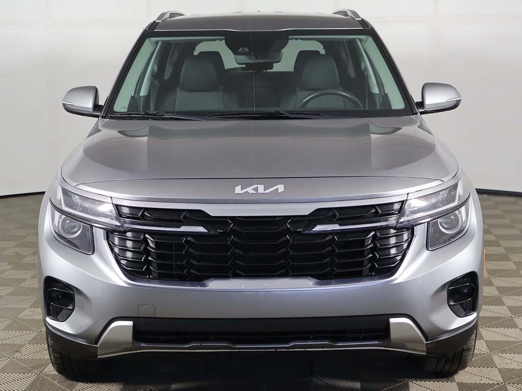 Used 2024 Kia Seltos S AWD/4WD image 11