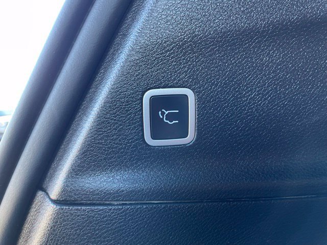 Used 2021 Chrysler Pacifica Pinnacle AWD/4WD image 38