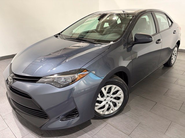 Used 2018 Toyota Corolla LE FWD image 1