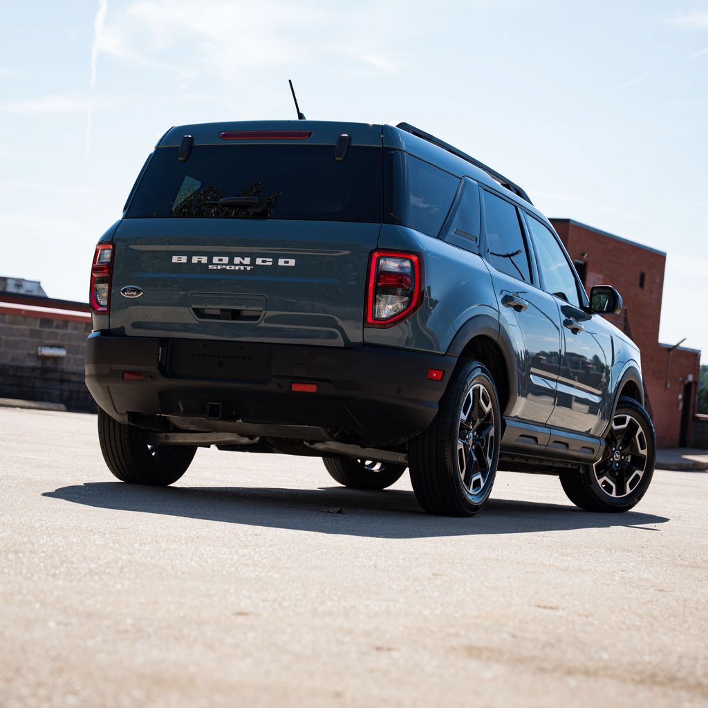 Used 2023 Ford Bronco Sport Outer Banks w/ Tech Package AWD/4WD image 6