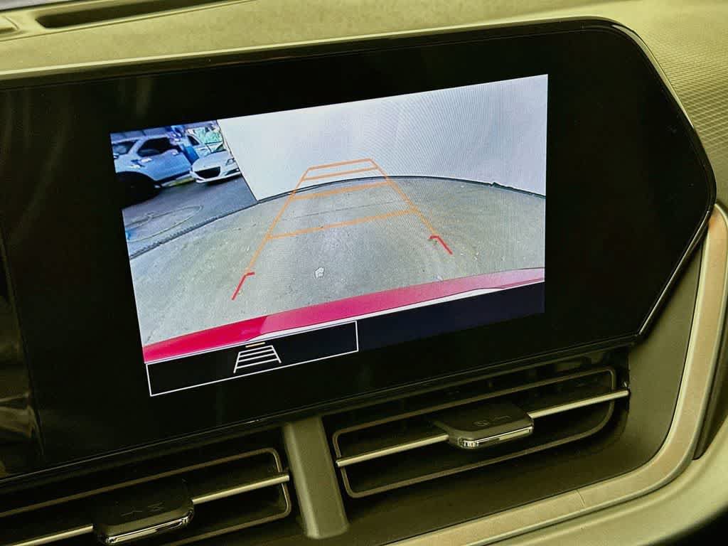 Used 2025 Chevrolet Trax RS FWD image 27