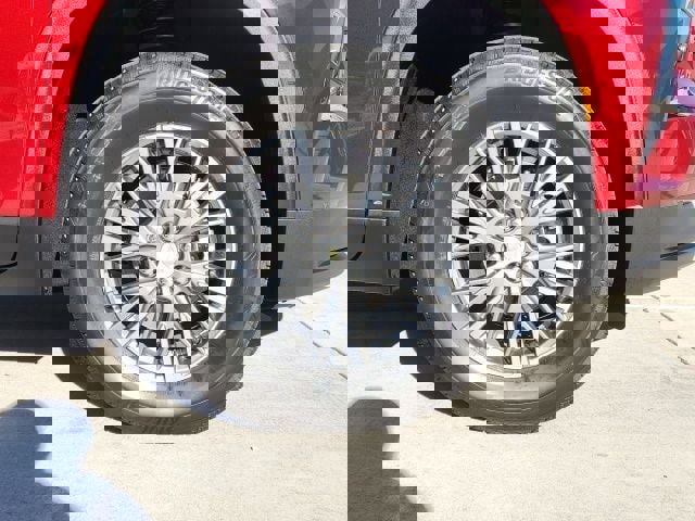 New 2026 Chevrolet Traverse LT w/ Driver Confidence Package image 15