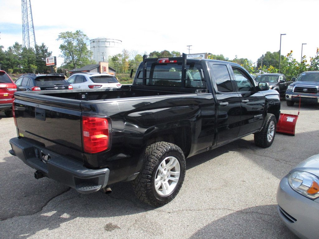 Used 2018 Chevrolet Silverado 1500 W/T image 2