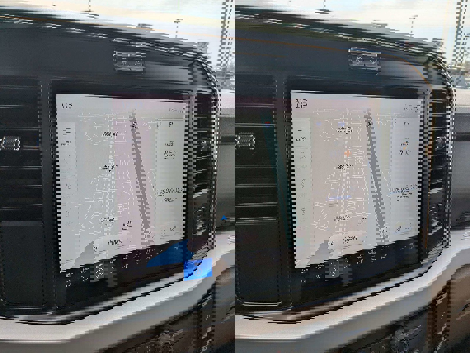 New 2026 Ford F350 XLT w/ XLT Premium Package image 30