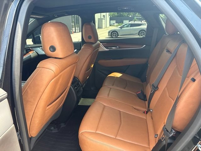Used 2020 Cadillac XT5 Premium Luxury AWD/4WD image 11