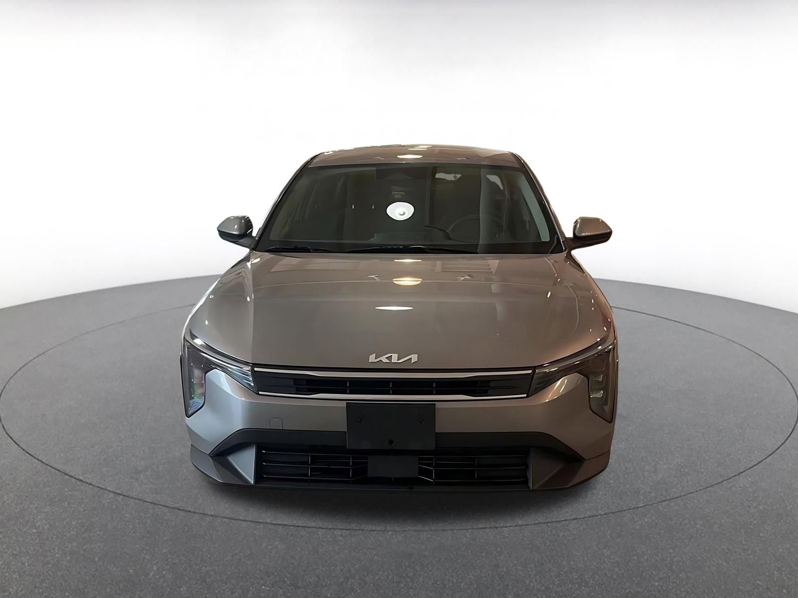 Used 2025 Kia K4 LXS image 4