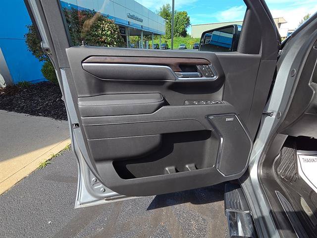 Used 2026 GMC Sierra 1500 SLT w/ SLT Premium Package AWD/4WD image 21
