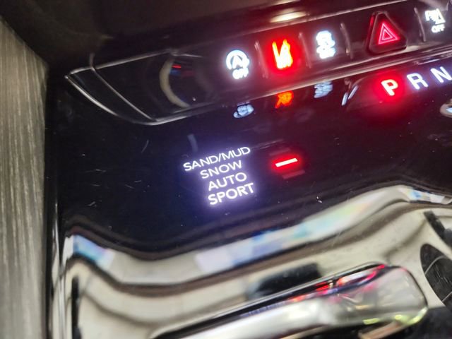 Used 2024 Jeep Wagoneer Series II AWD/4WD image 27