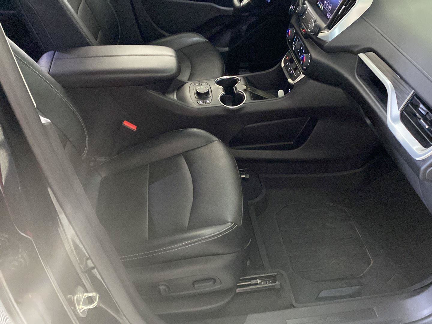 Certified 2023 GMC Terrain SLT w/ LPO, Floor Liner Package FWD image 57
