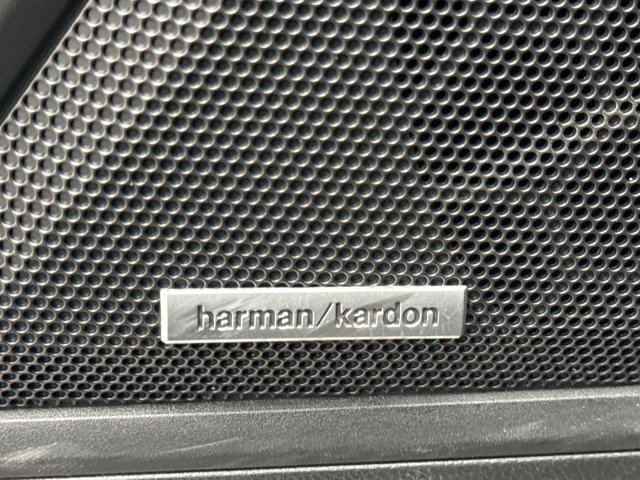 Used 2022 Subaru Outback Touring XT image 17