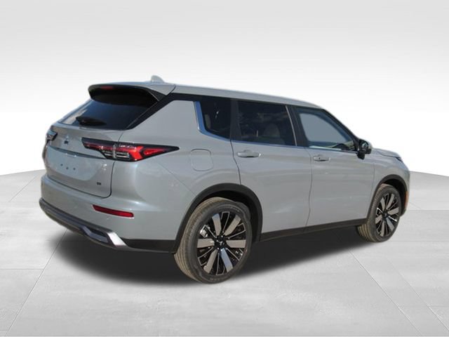 New 2026 Mitsubishi Outlander SE FWD video 3