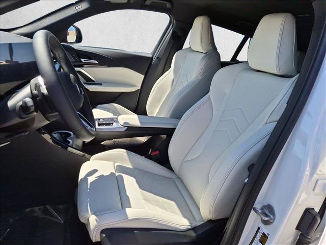 New 2026 BMW X2 xDrive28i w/ M Sport Package AWD/4WD image 4