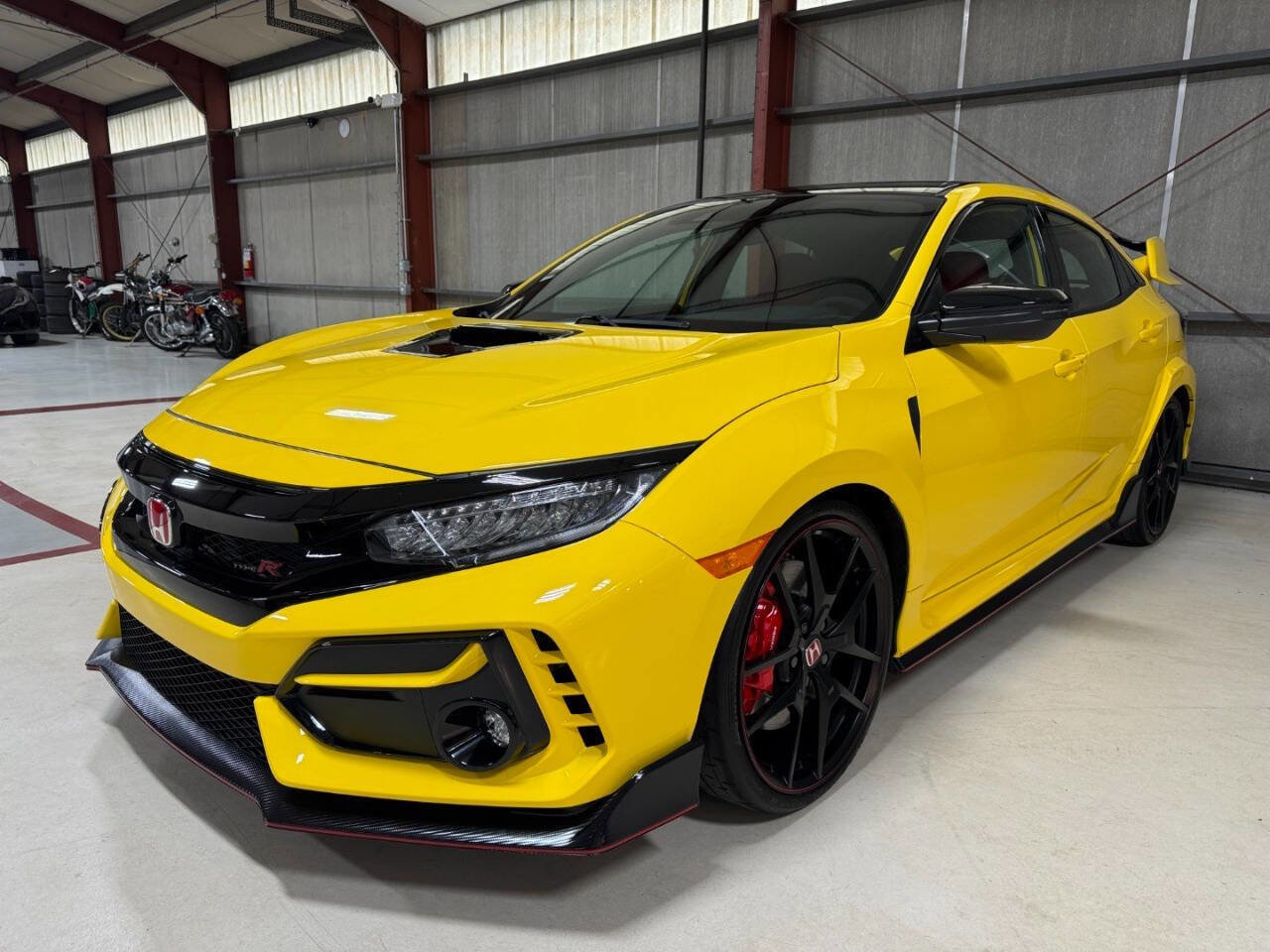 Used 2021 Honda Civic Type R Limited image 34