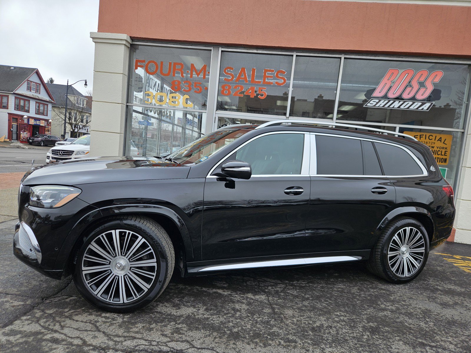 Used 2021 Mercedes-Benz Maybach GLS 600 4MATIC image 13