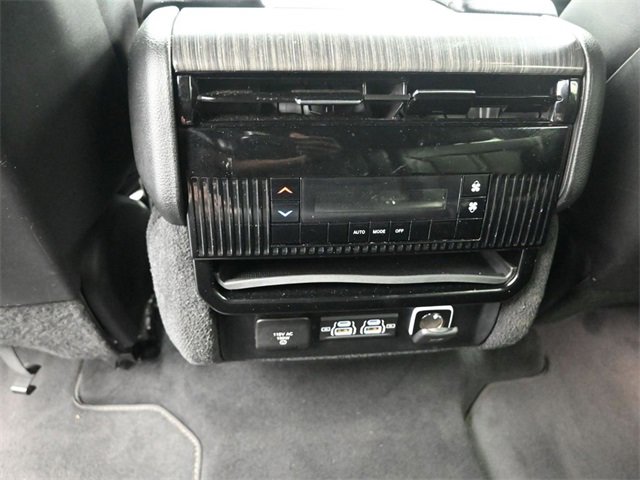 Used 2023 Jeep Wagoneer L Series II image 21