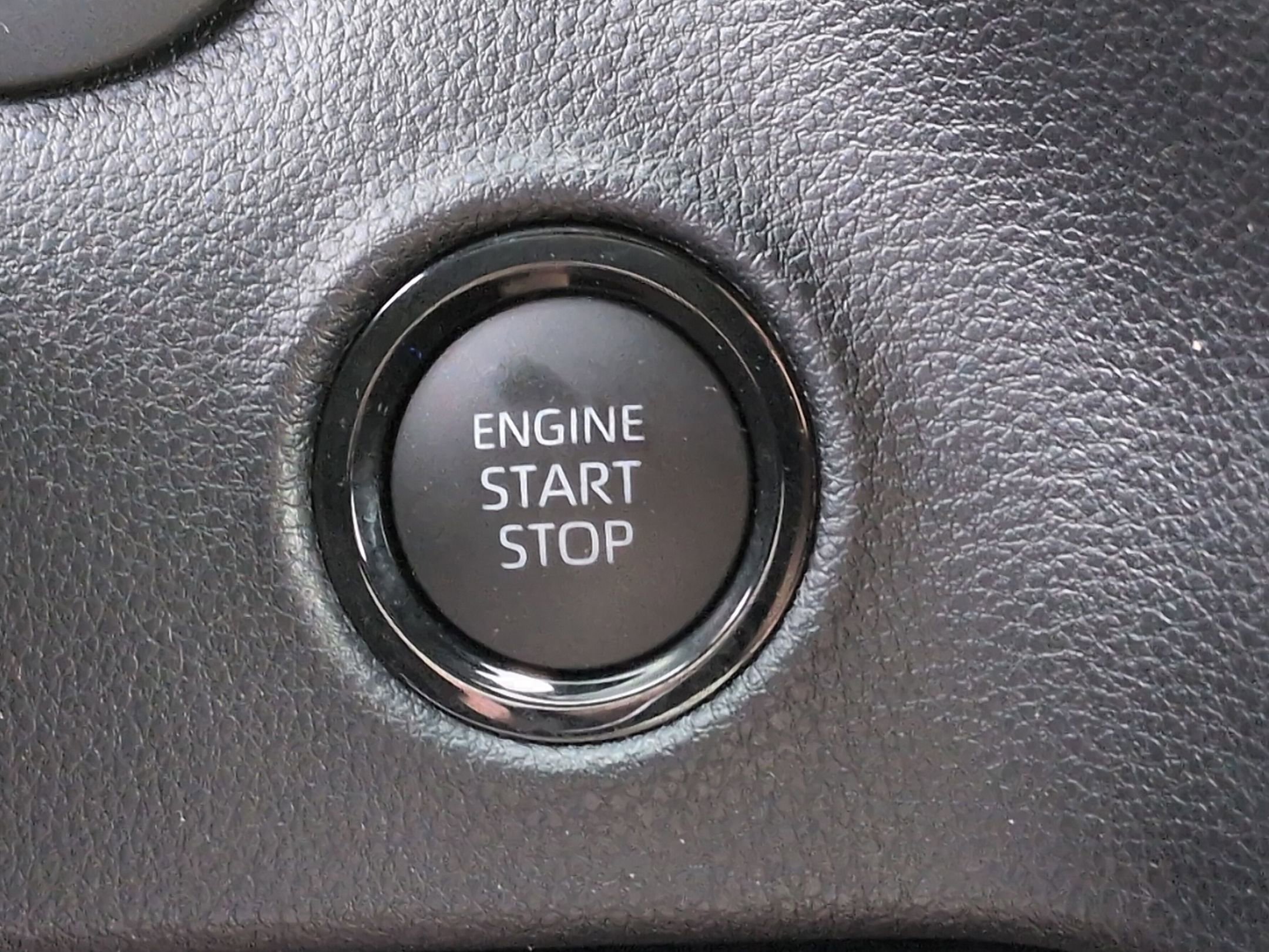 Used 2025 Toyota Tundra SR5 w/ SR5 Convenience Package image 25