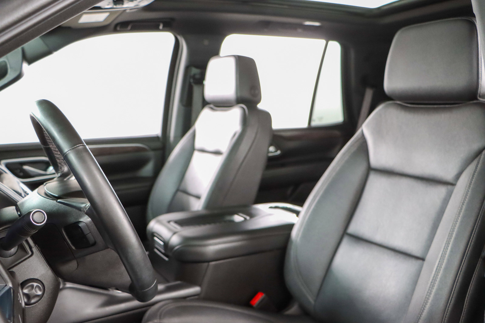 Used 2023 Chevrolet Tahoe Z71 w/ Luxury Package image 27