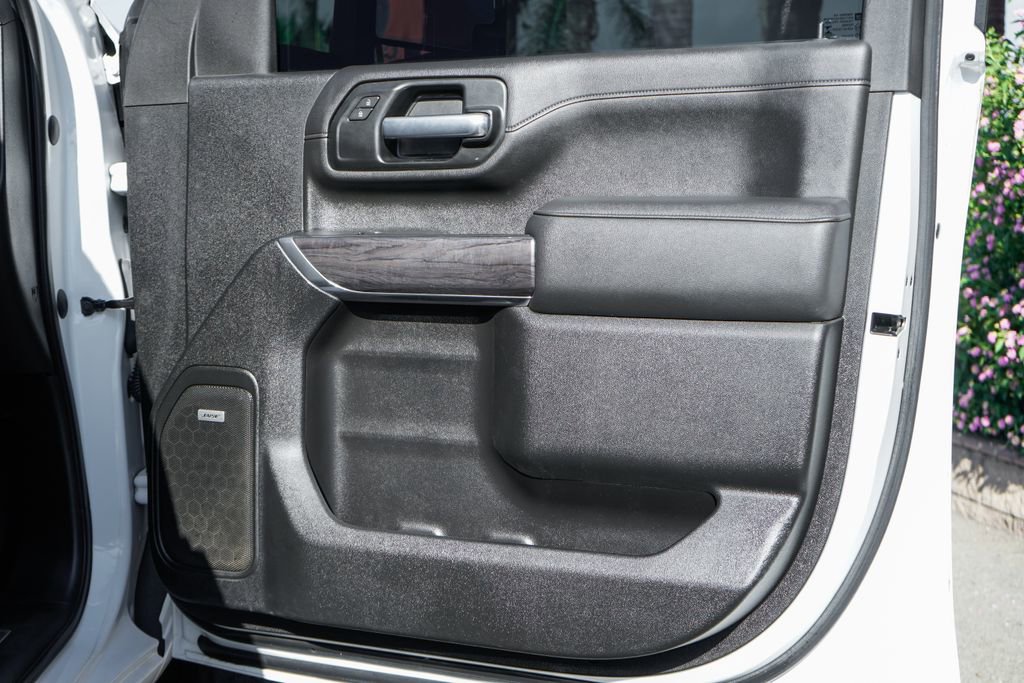 Used 2021 Chevrolet Silverado 3500 LTZ w/ LTZ Premium Package AWD/4WD image 43