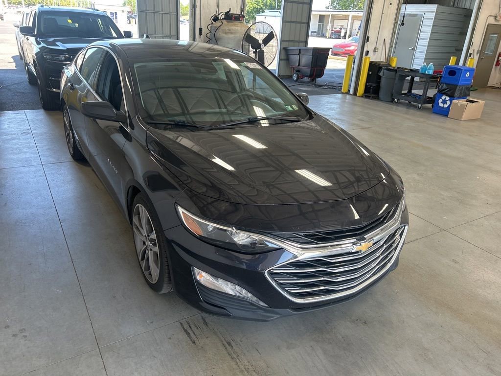 Used 2023 Chevrolet Malibu LT FWD image 1