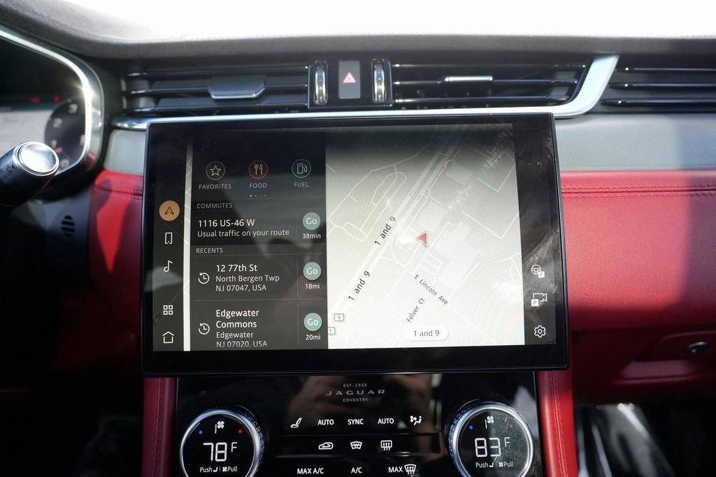 Used 2022 Jaguar F-PACE SVR image 59