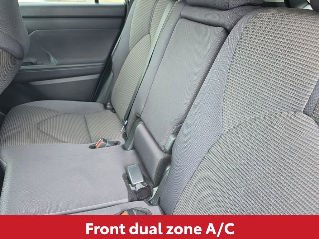 Used 2024 Toyota Highlander LE image 18