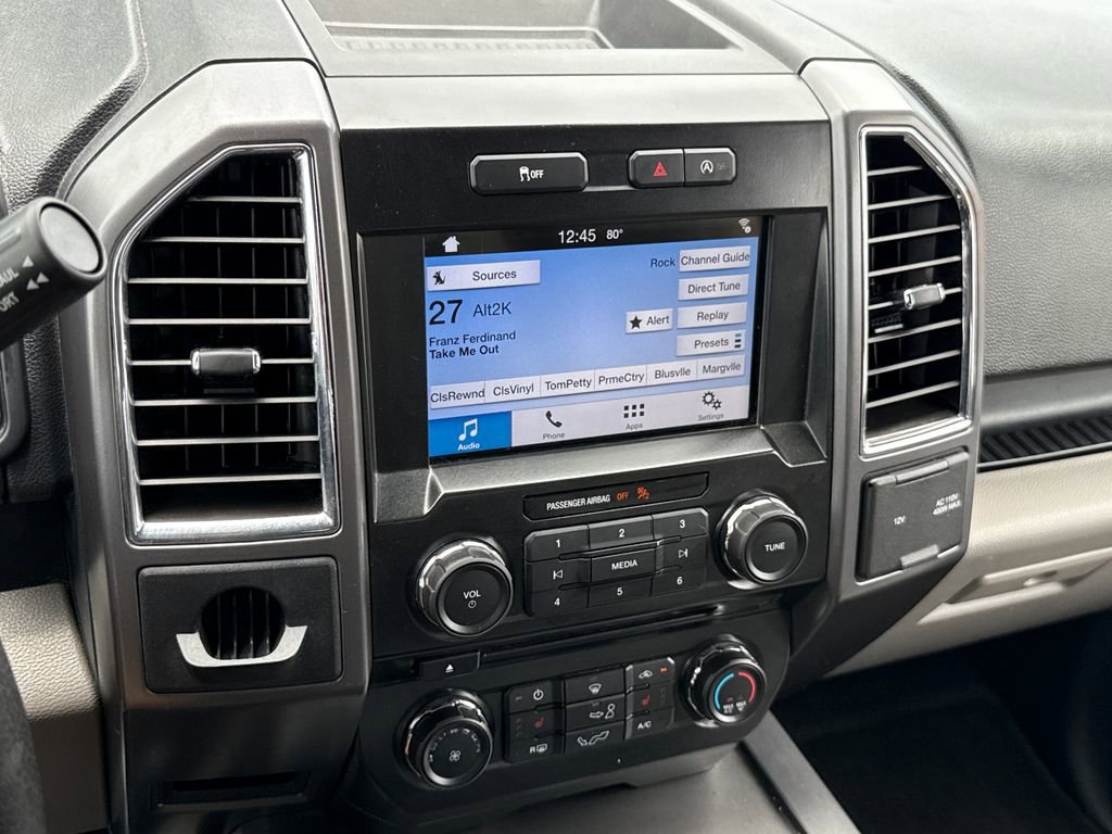 Used 2016 Ford F150 XLT w/ Equipment Group 302A Luxury RWD image 18
