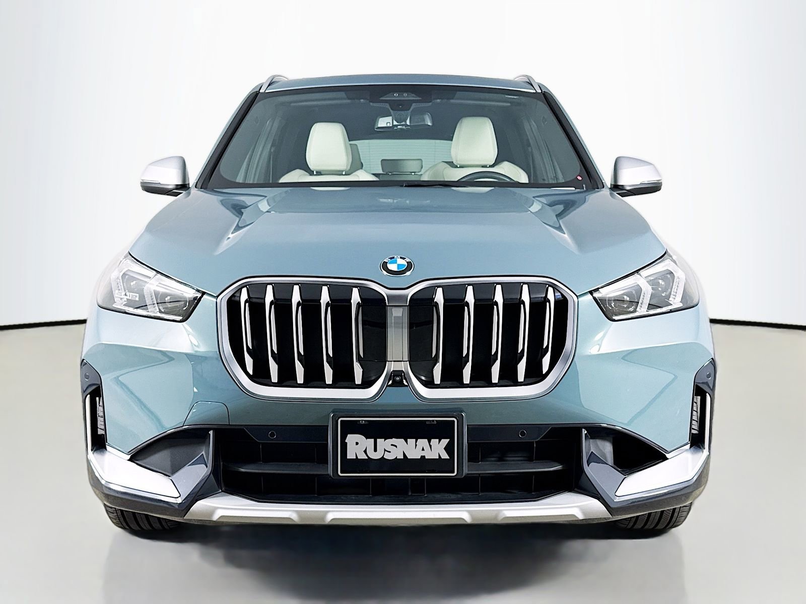 Certified 2023 BMW X1 xDrive28i w/ Premium Package image 2