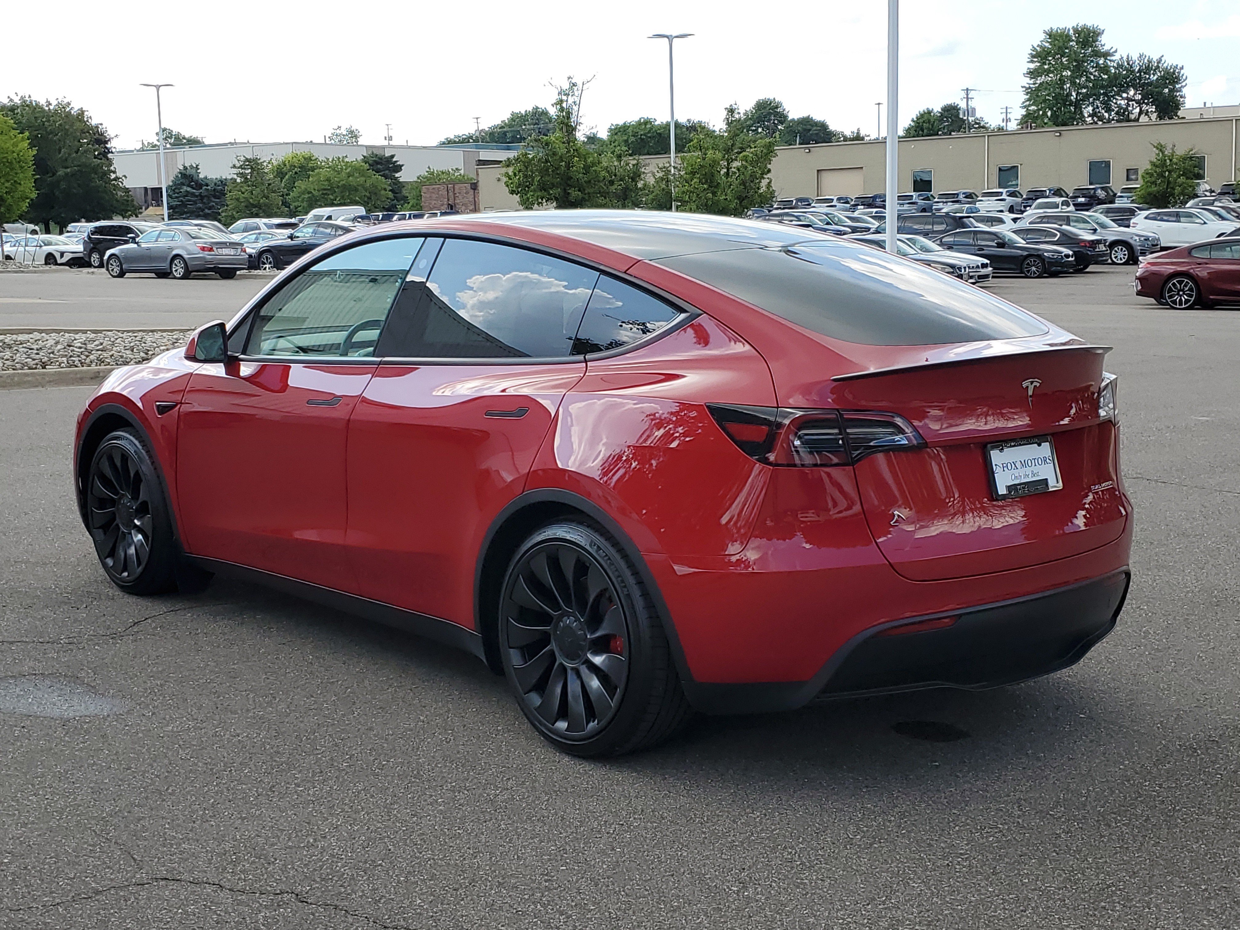 Used 2023 Tesla Model Y Performance AWD/4WD image 4
