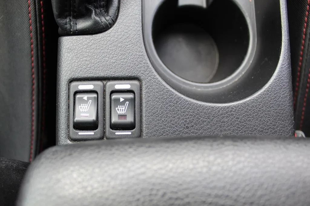 Used 2013 Subaru Impreza WRX Premium AWD/4WD image 21