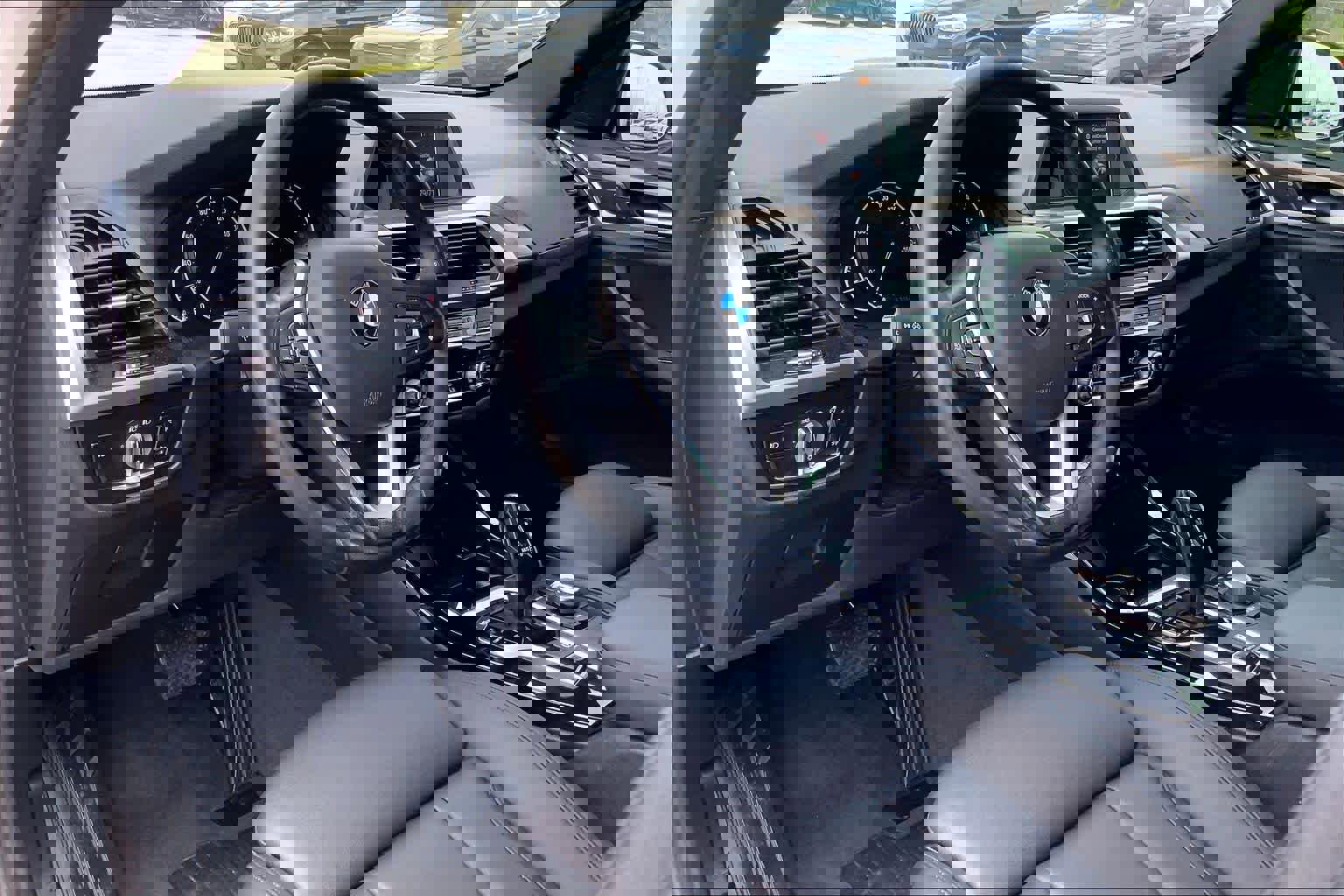 Used 2019 BMW X3 sDrive30i w/ Driving Assistance Package image 17