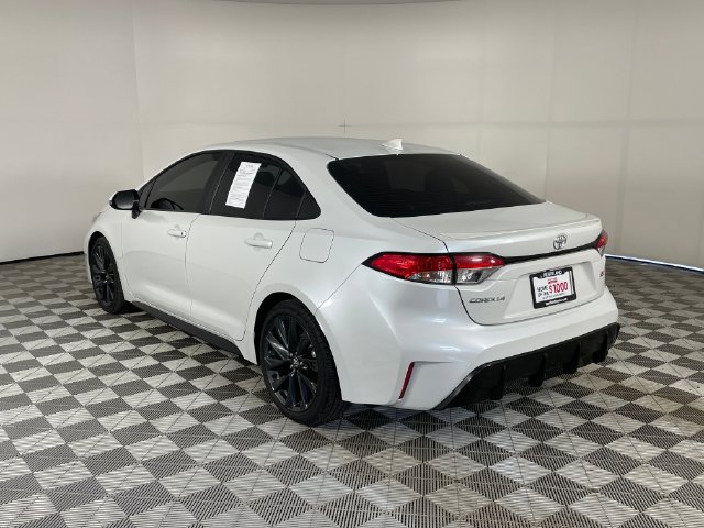 Used 2025 Toyota Corolla SE FWD image 19