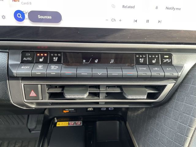 Certified 2025 Toyota Camry XLE w/ Premium Package image 11