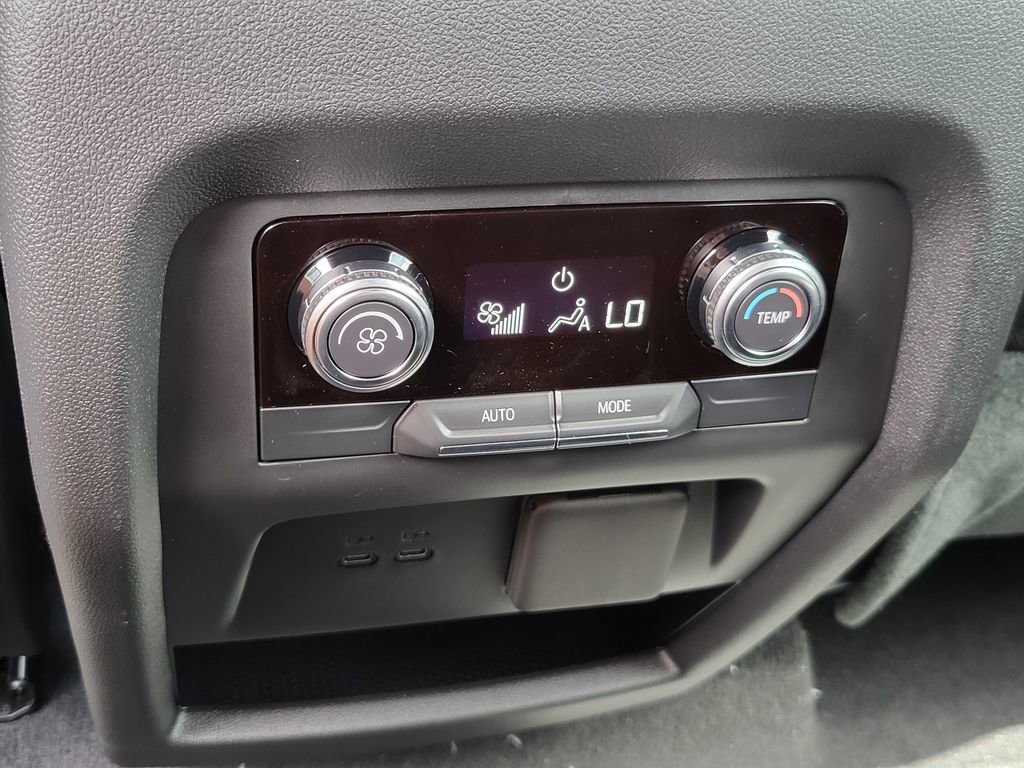 New 2026 GMC Acadia Elevation AWD/4WD image 33