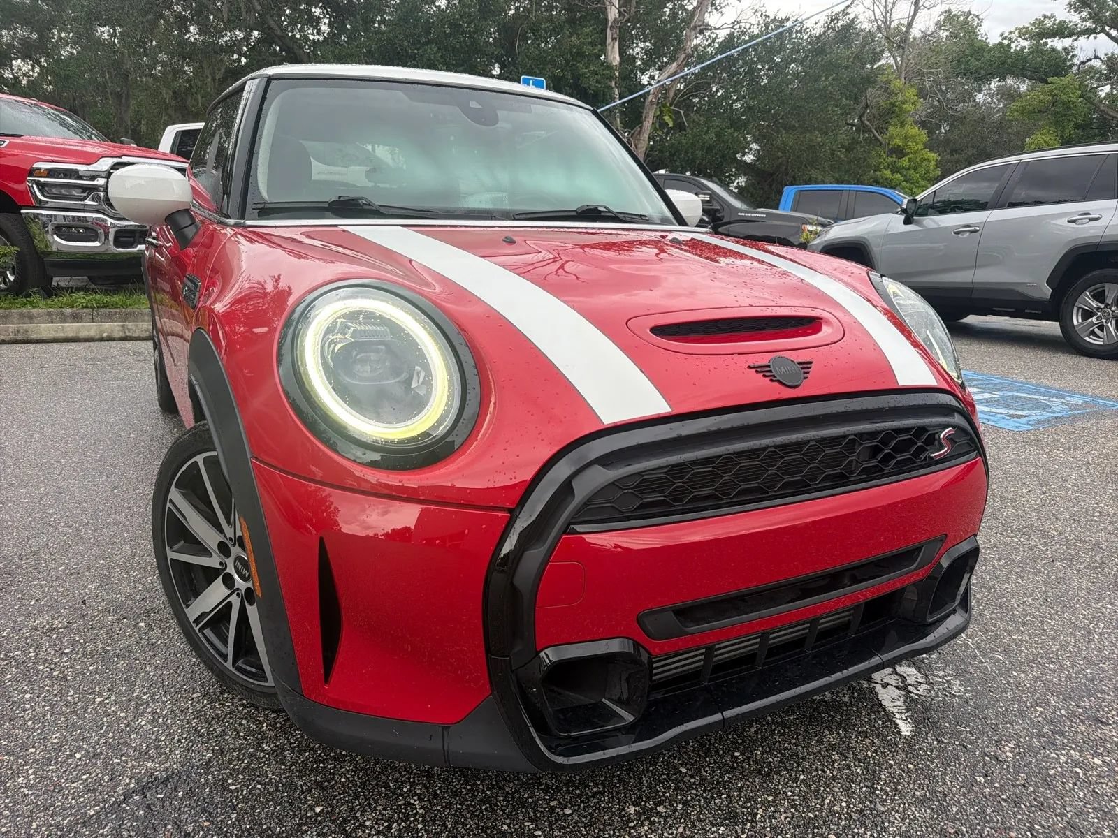 Used 2024 MINI Cooper S FWD image 7