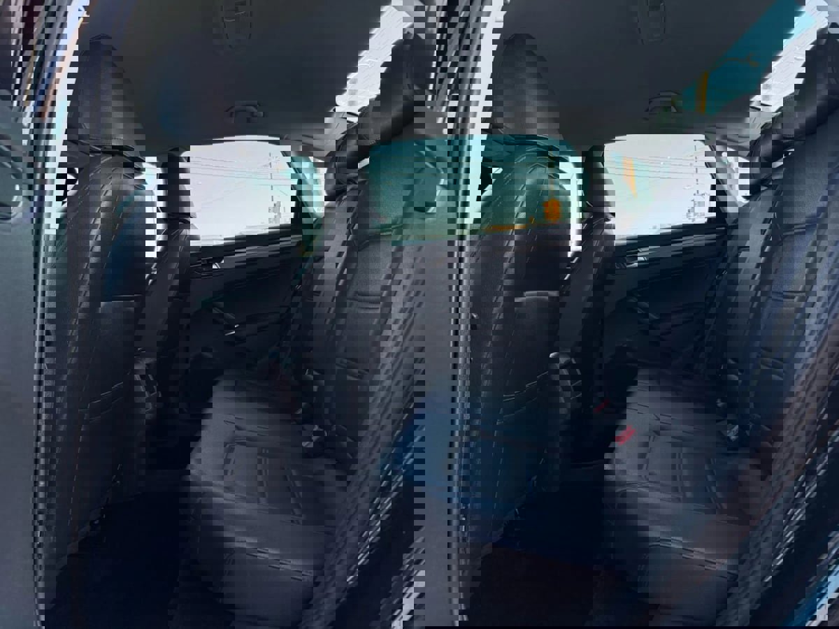 Used 2017 Volkswagen Passat 1.8T R-Line image 42