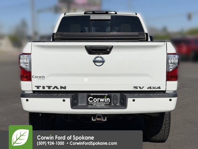 Used 2017 Nissan Titan SV AWD/4WD image 17