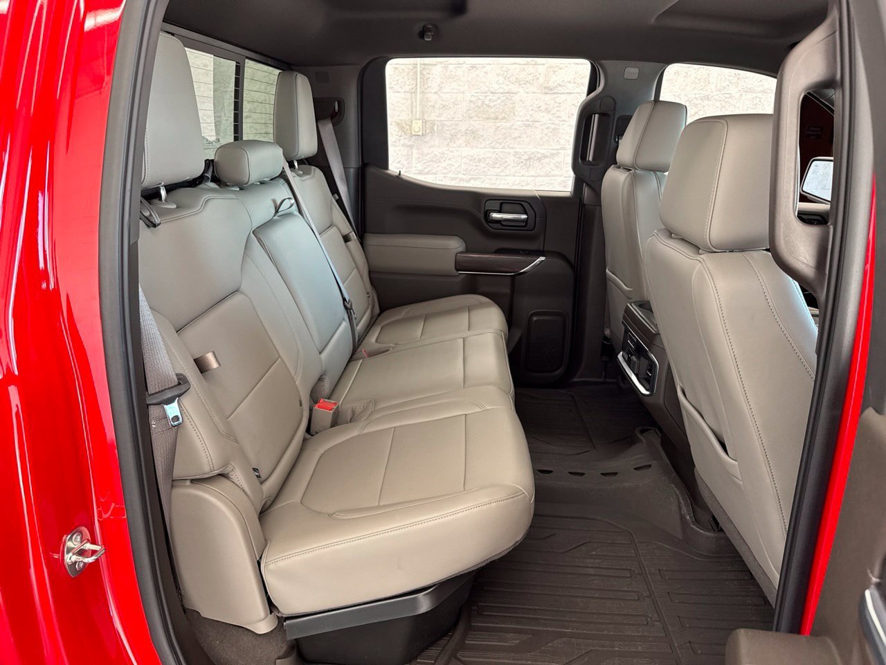 Used 2020 GMC Sierra 1500 SLT w/ SLT Premium Plus Package AWD/4WD image 44