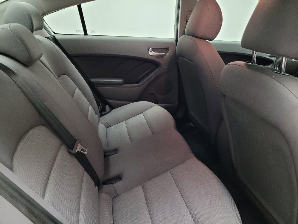 Used 2018 Kia Forte LX FWD image 19