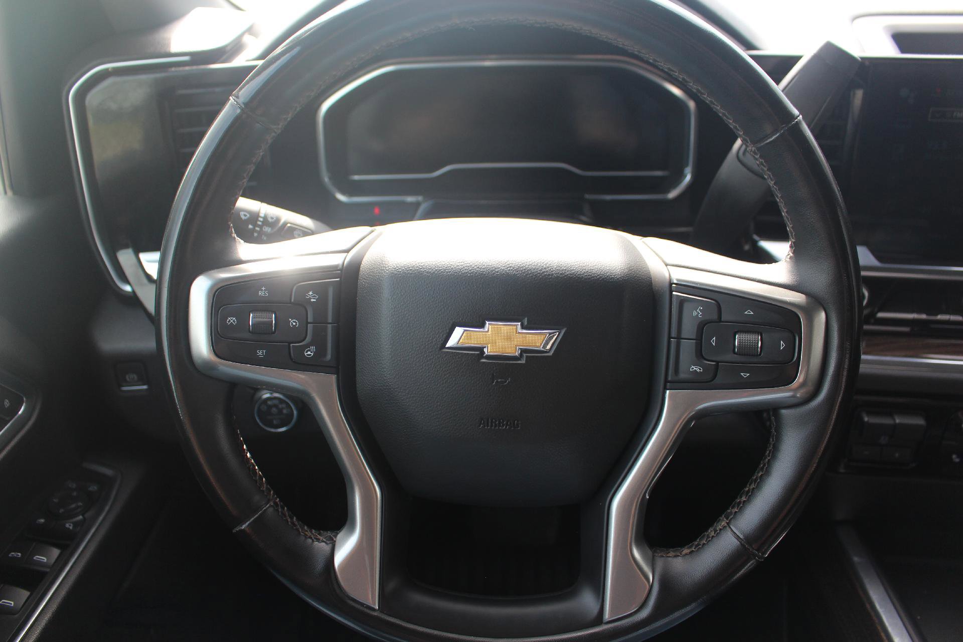 Used 2024 Chevrolet Silverado 2500 LT w/ All Star Edition image 9