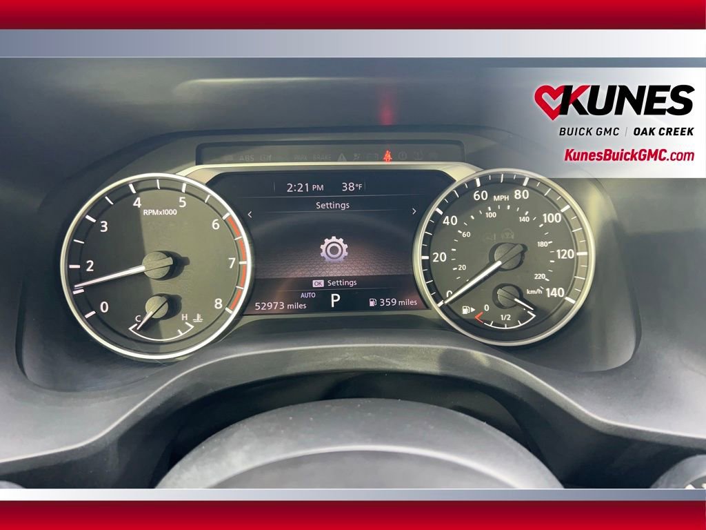 Used 2022 Nissan Rogue SV image 17