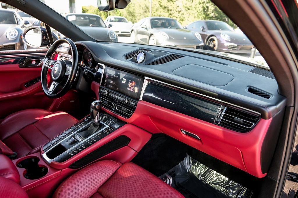 Used 2021 Porsche Macan GTS AWD/4WD image 10